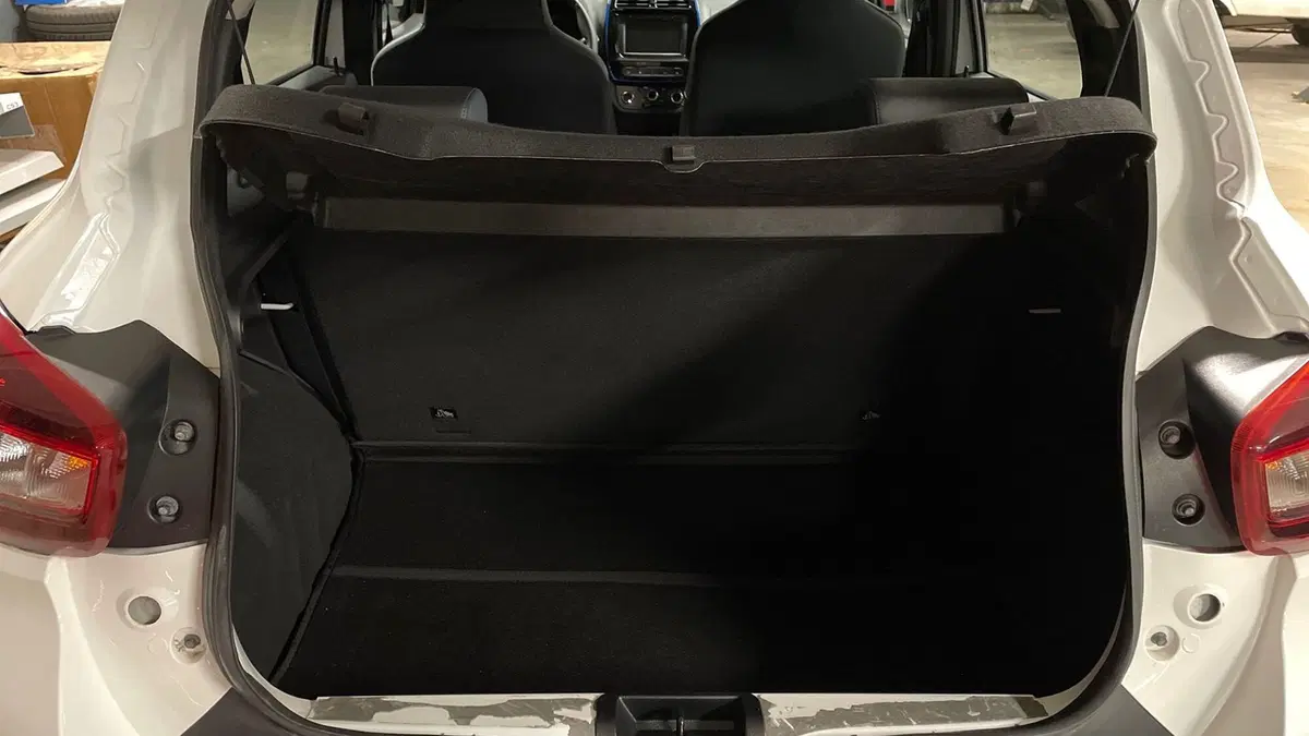 Dacia Spring usata a Varese (13)