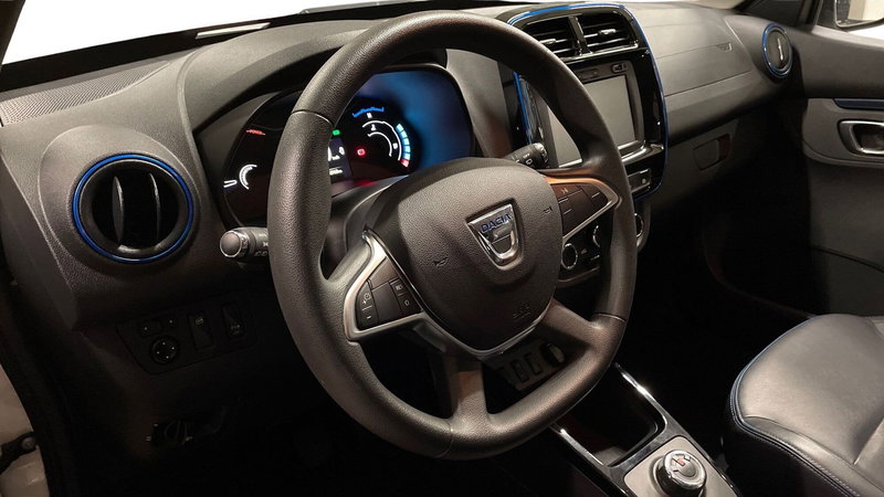 Dacia Spring usata a Varese (11)