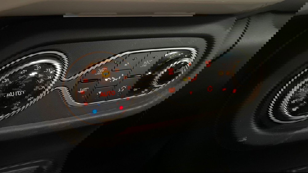 Renault Twingo usata a Varese (11)