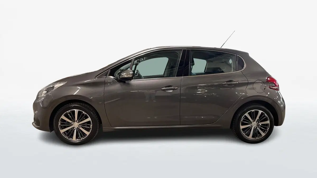 Peugeot 208 usata a Varese (3)