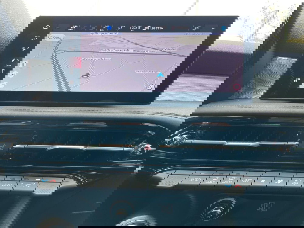 Alfa Romeo Tonale usata a Ancona (14)