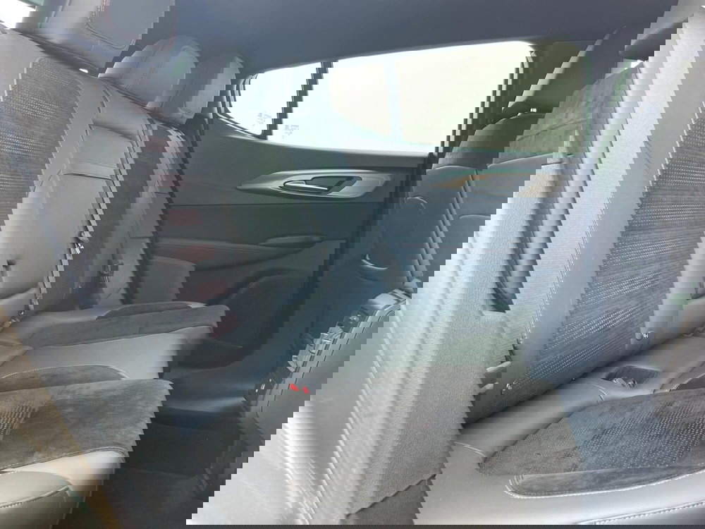 Alfa Romeo Tonale usata a Ancona (18)