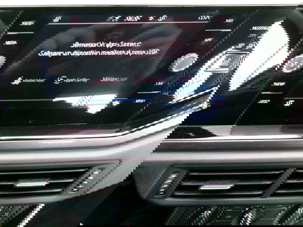 Volkswagen Polo usata a Venezia (17)