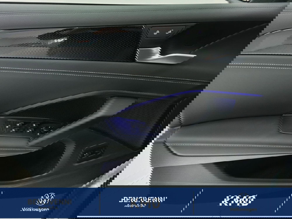 Volkswagen Tiguan nuova a Catanzaro (12)