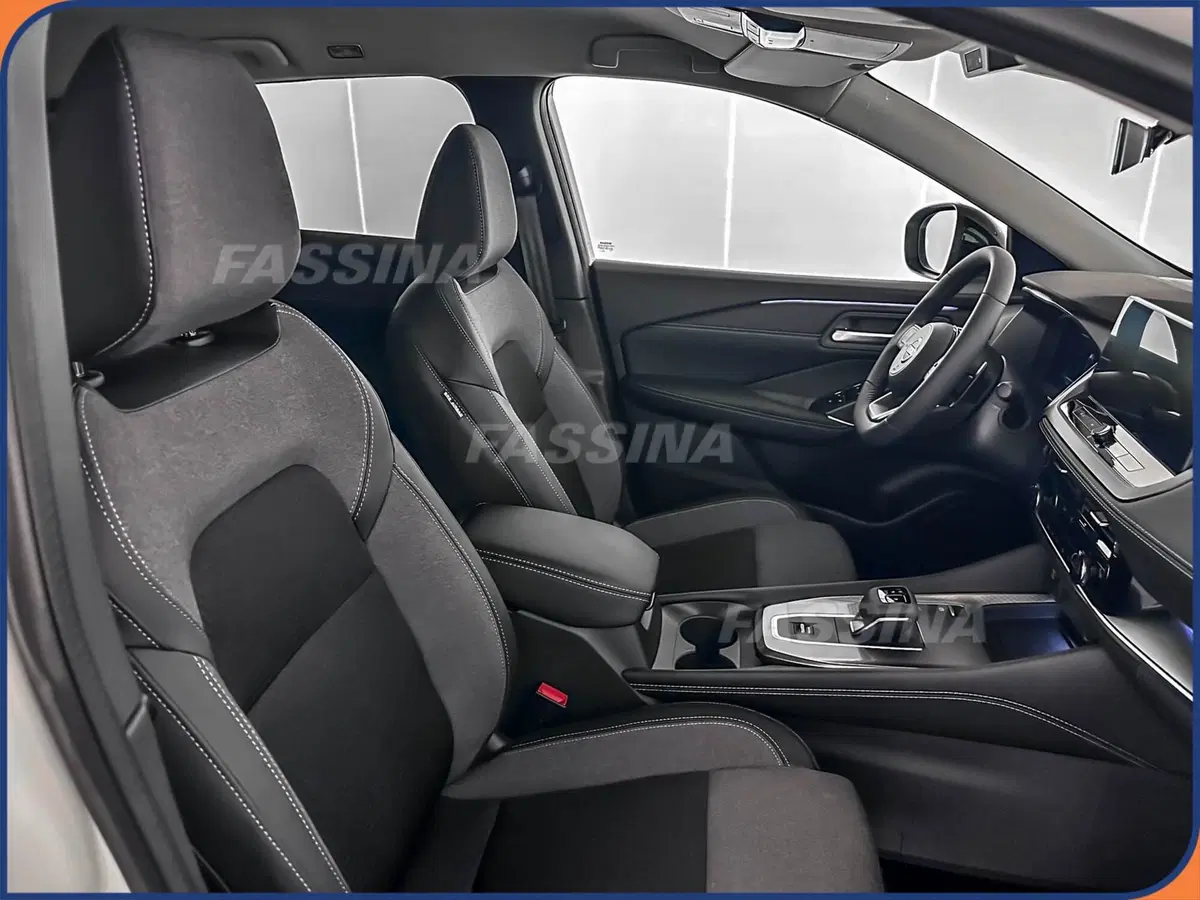 Nissan Qashqai nuova a Milano (13)