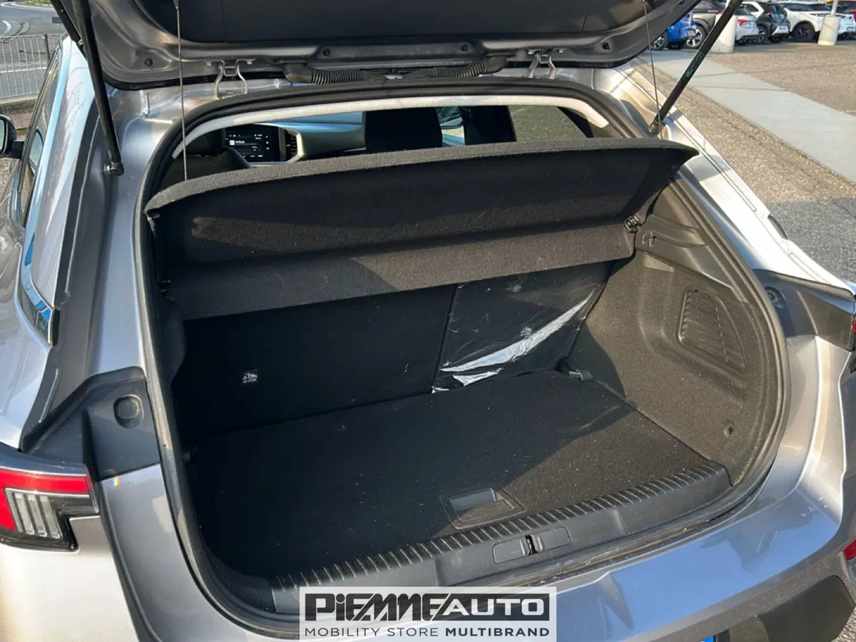 Opel Mokka usata a Piacenza (11)
