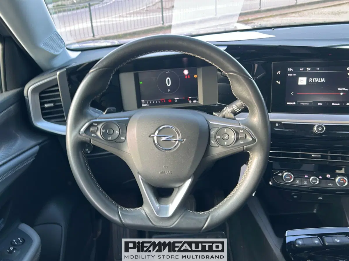 Opel Mokka usata a Piacenza (13)