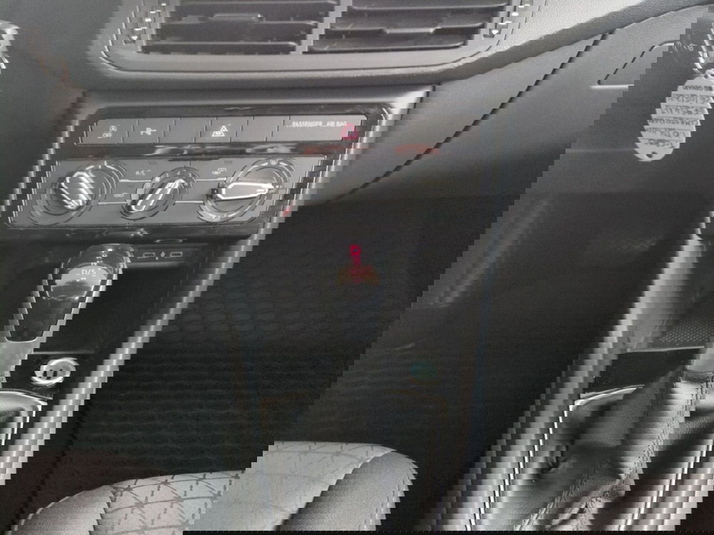 Volkswagen T-Cross usata a Agrigento (10)