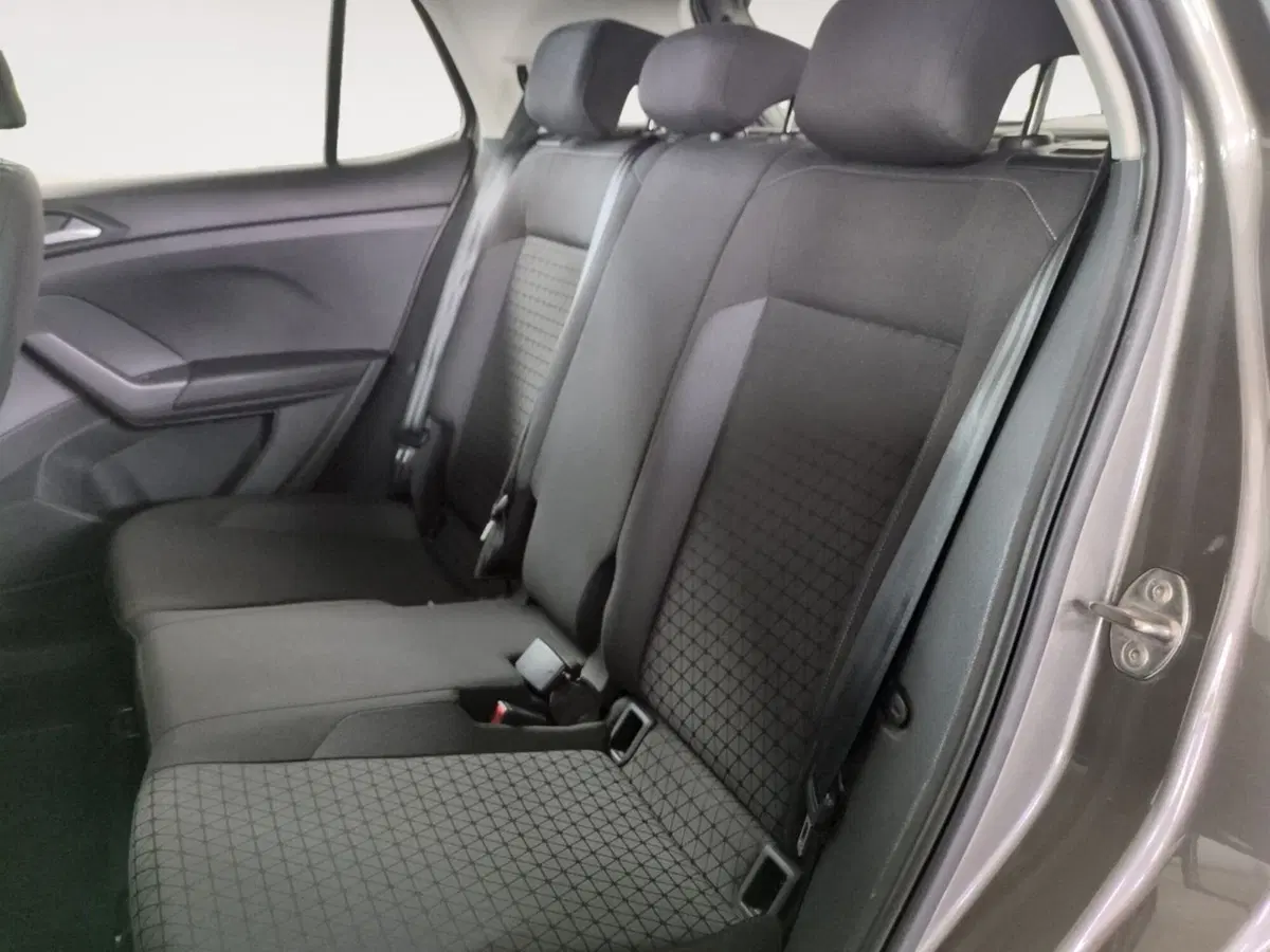 Volkswagen T-Cross usata a Agrigento (12)