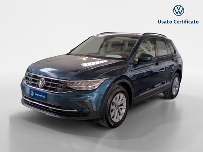 Volkswagen Tiguan Allspace 2.0 TDI SCR DSG 4MOTION Life del 2021 usata a Favara
