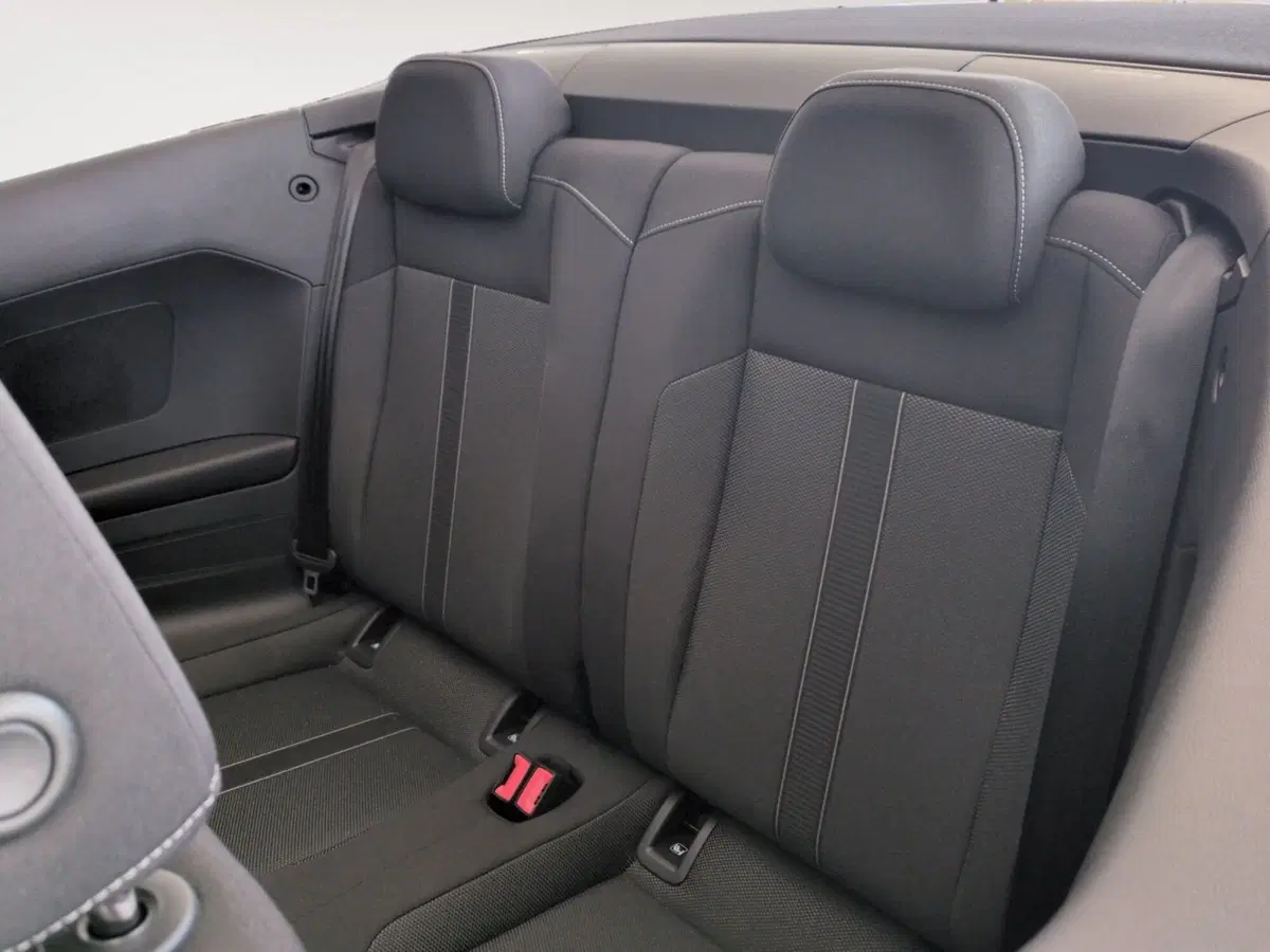 Volkswagen T-Roc Cabrio nuova a Agrigento (11)