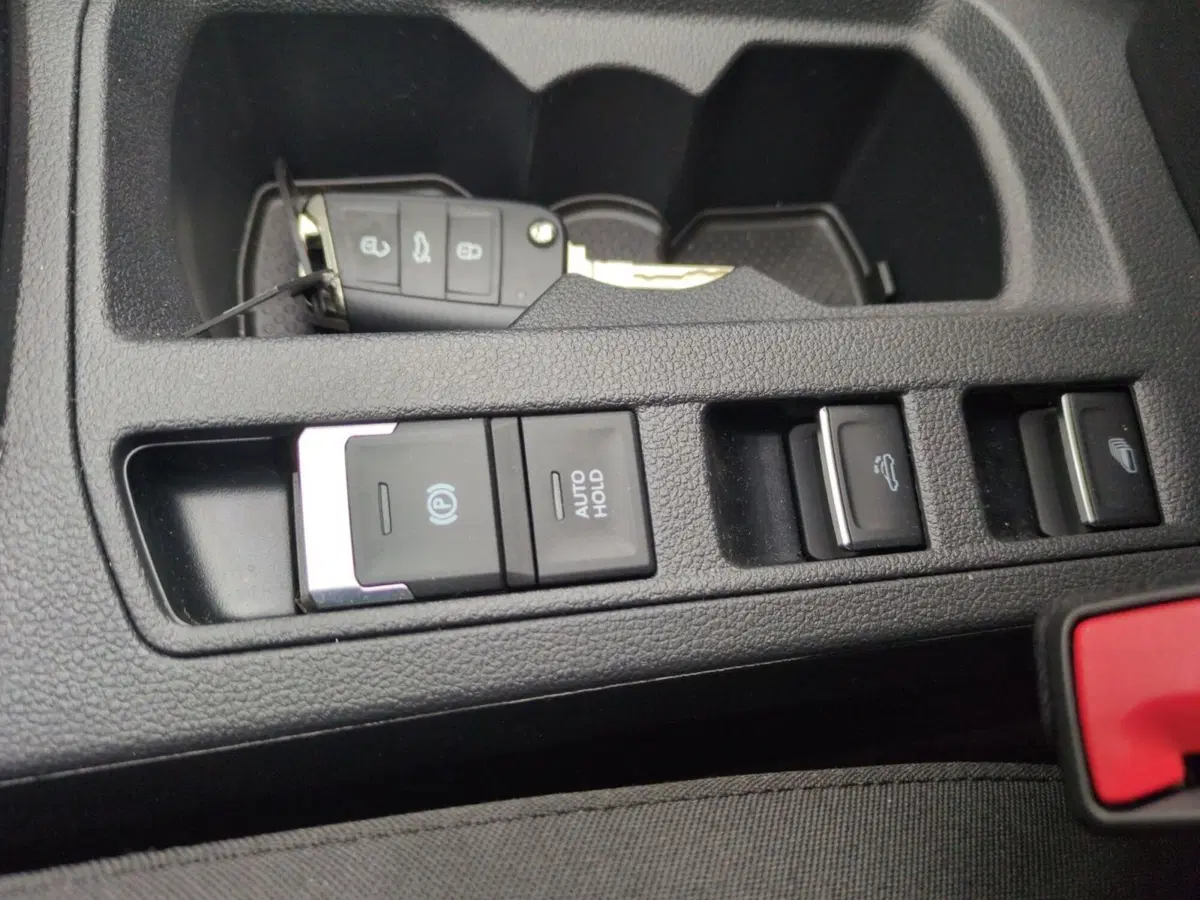 Volkswagen T-Roc Cabrio nuova a Agrigento (16)