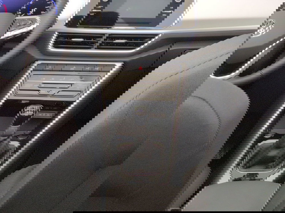 Volkswagen T-Roc Cabrio nuova a Agrigento (9)