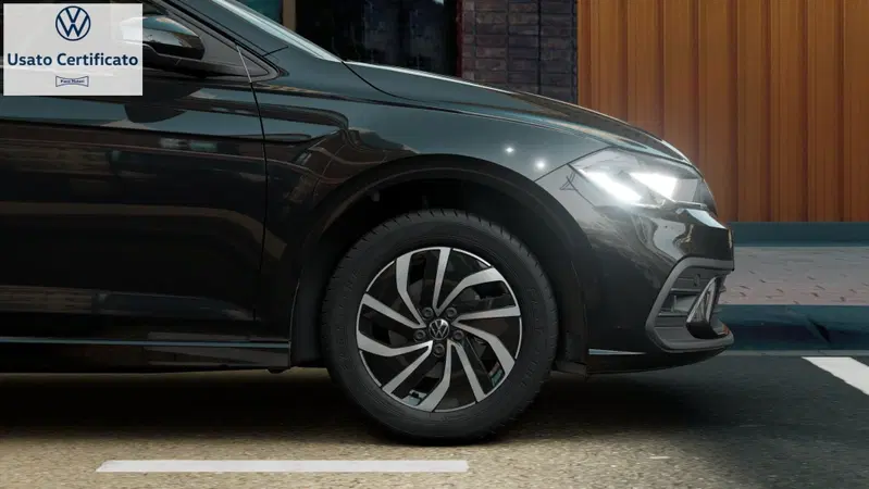 Volkswagen Polo usata a Genova (8)