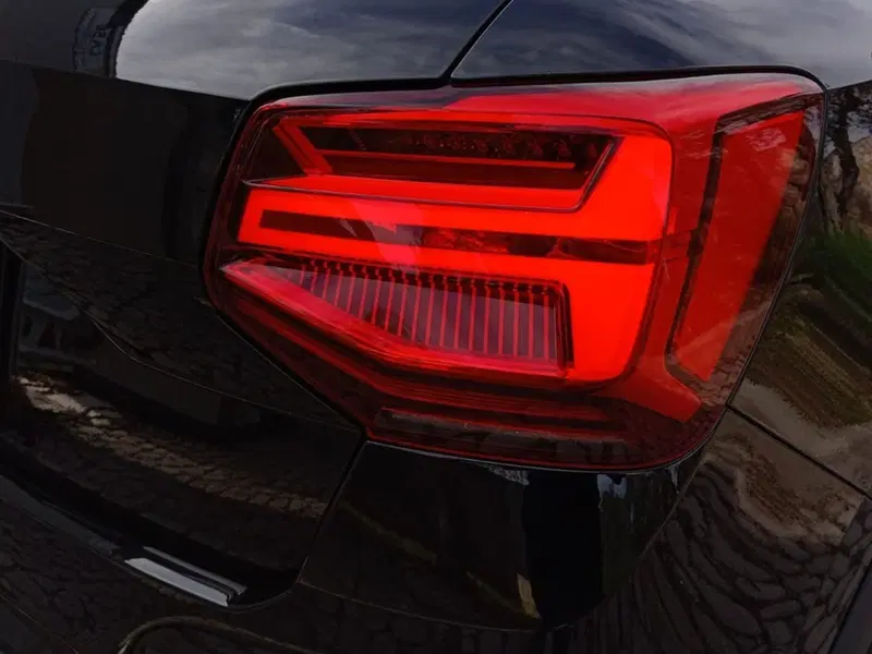 Audi Q2 usata a Bari (10)