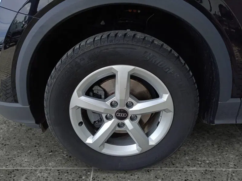 Audi Q2 usata a Bari (12)