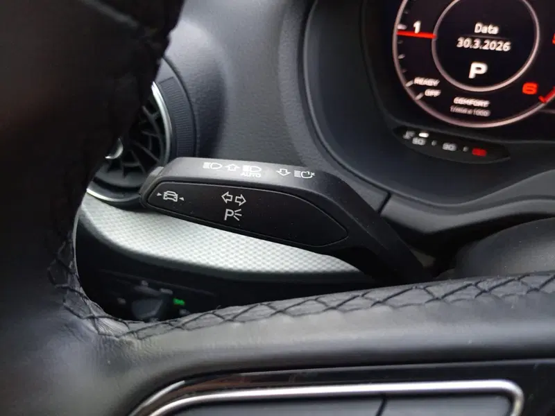 Audi Q2 usata a Bari (16)
