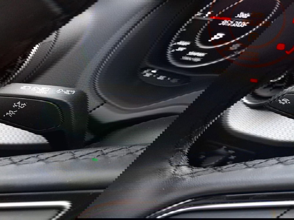 Audi Q2 usata a Bari (16)