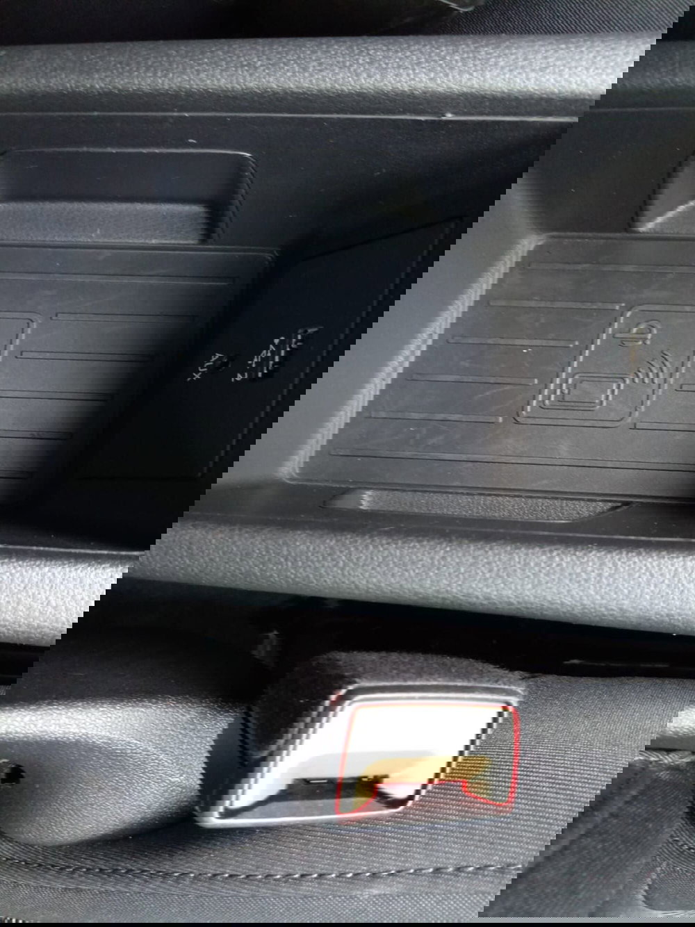 Audi Q2 usata a Bari (17)