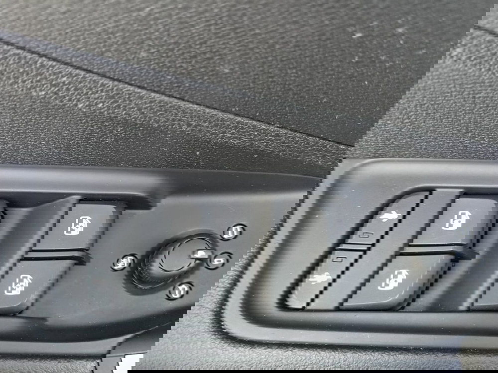 Audi Q2 usata a Bari (18)