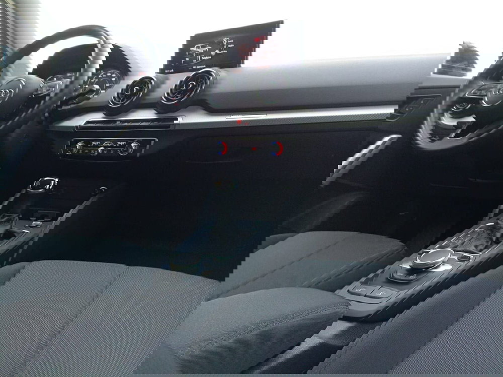 Audi Q2 usata a Bari (4)