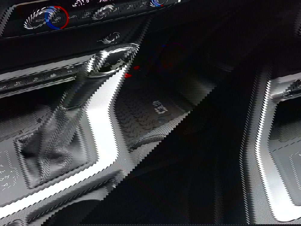 Audi Q3 Sportback usata a Bari (11)