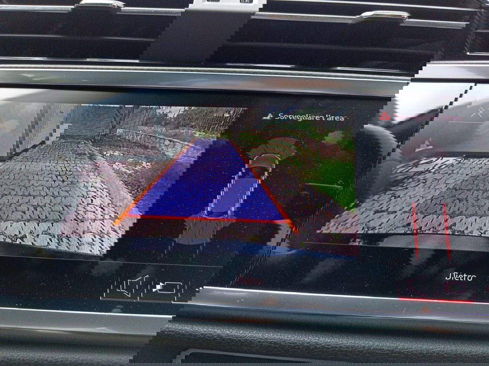 Audi Q3 Sportback usata a Bari (9)