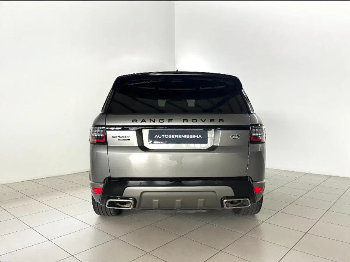 Land Rover Range Rover Sport usata a Venezia (10)