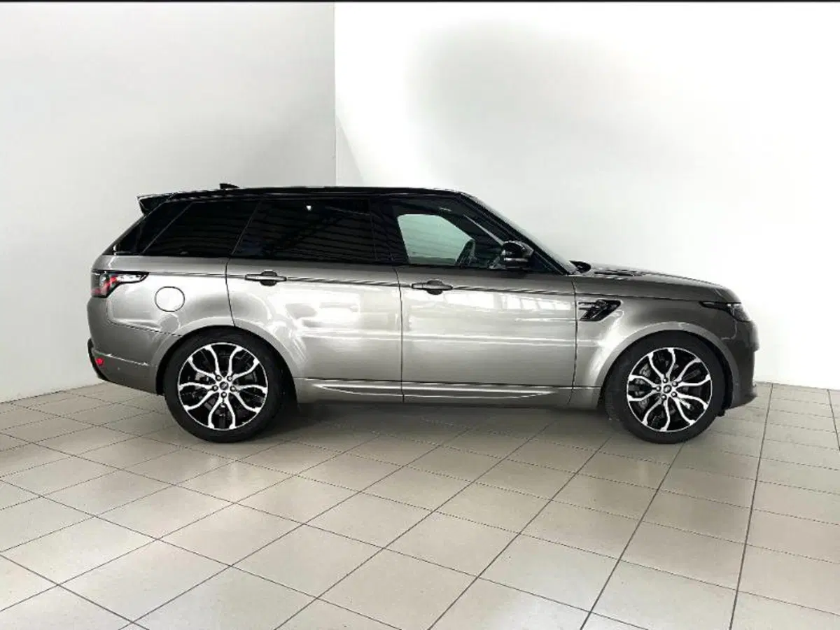 Land Rover Range Rover Sport usata a Venezia (3)