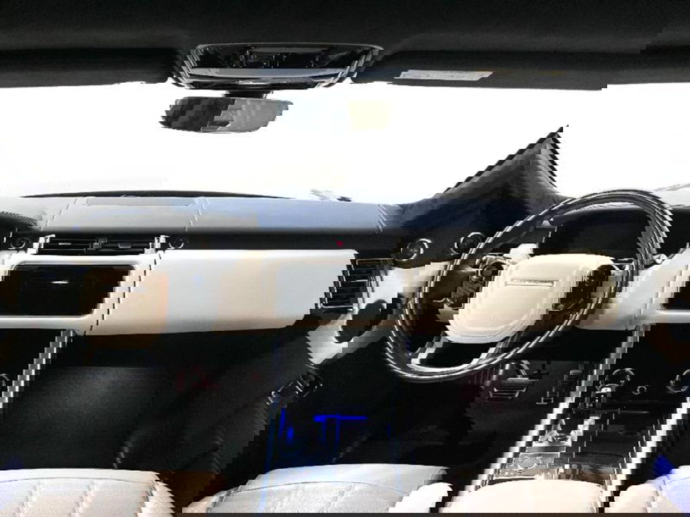 Land Rover Range Rover Sport usata a Venezia (9)