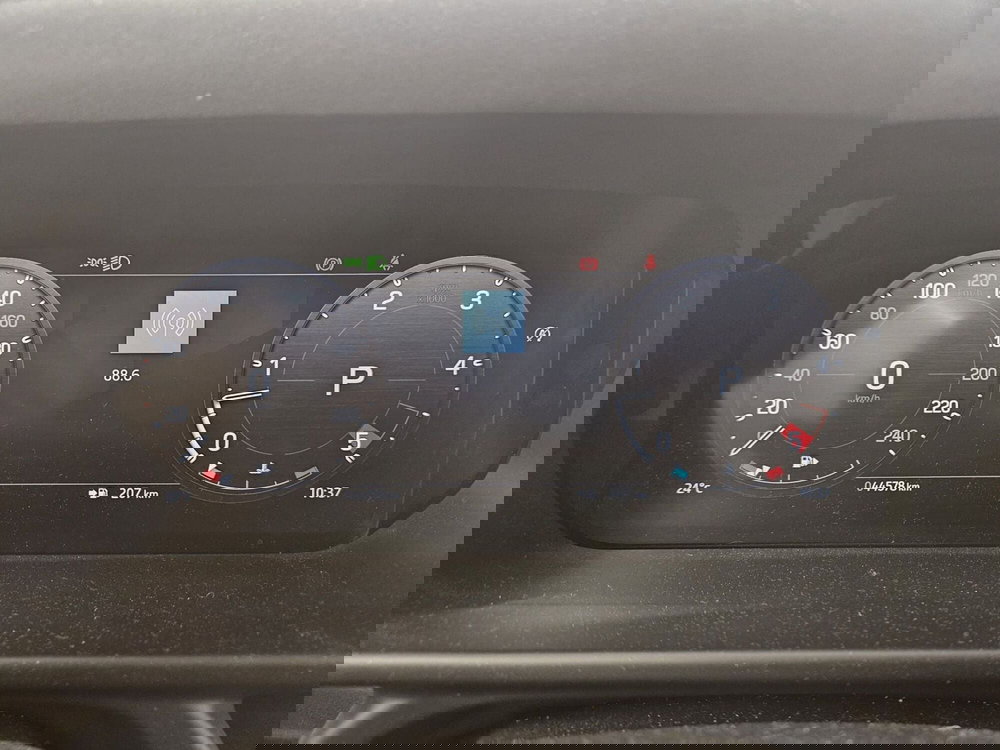 Land Rover Defender usata a Bergamo (10)