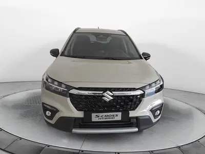 Suzuki S-Cross 1.4h Top 2wd 110cv nuova a Solaro