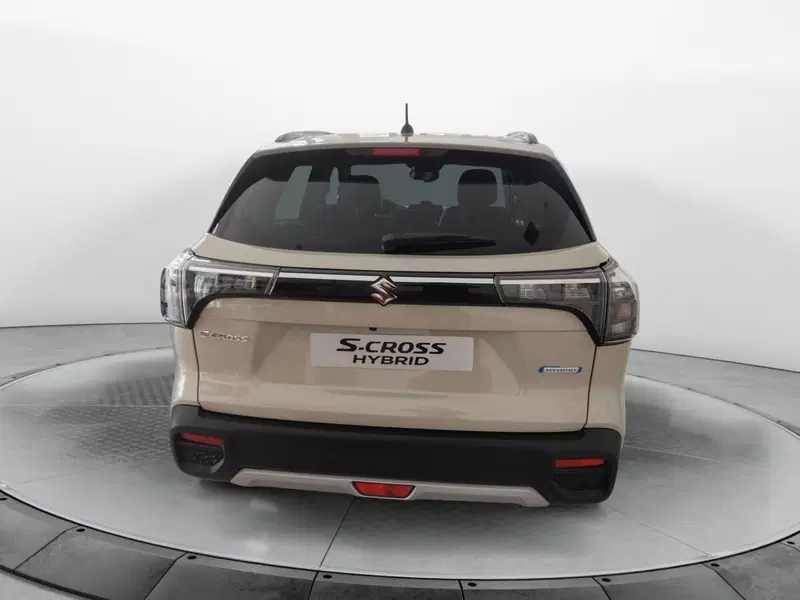 Suzuki S-Cross nuova a Milano (3)