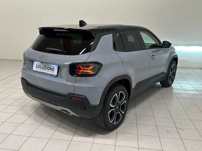 Jeep Avenger nuova a Novara (2)