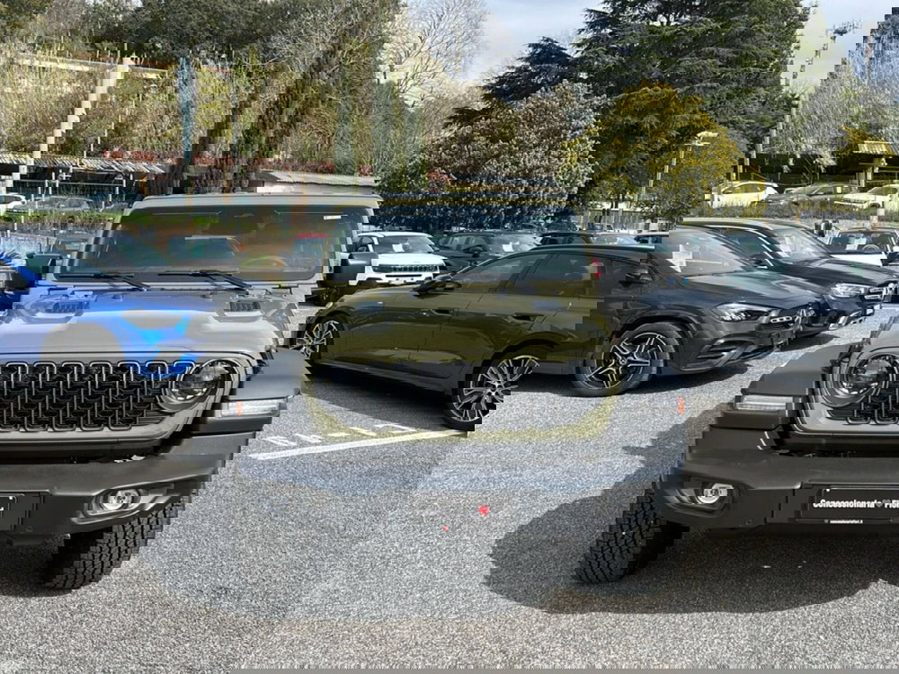 Jeep Wrangler Unlimited nuova a Roma (7)