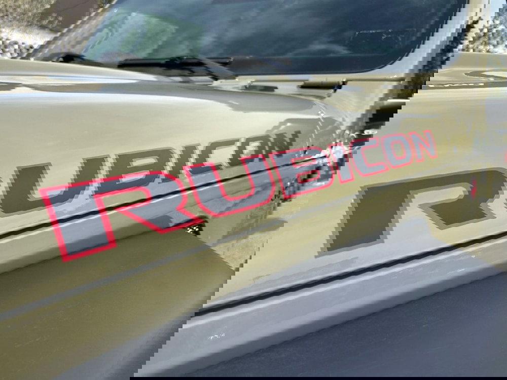 Jeep Wrangler Unlimited nuova a Roma (9)