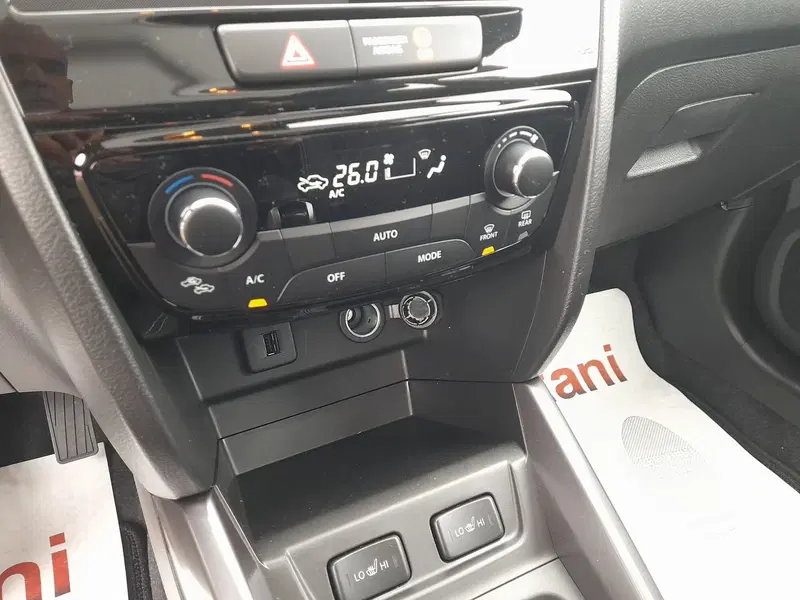 Suzuki Vitara nuova a L'Aquila (13)