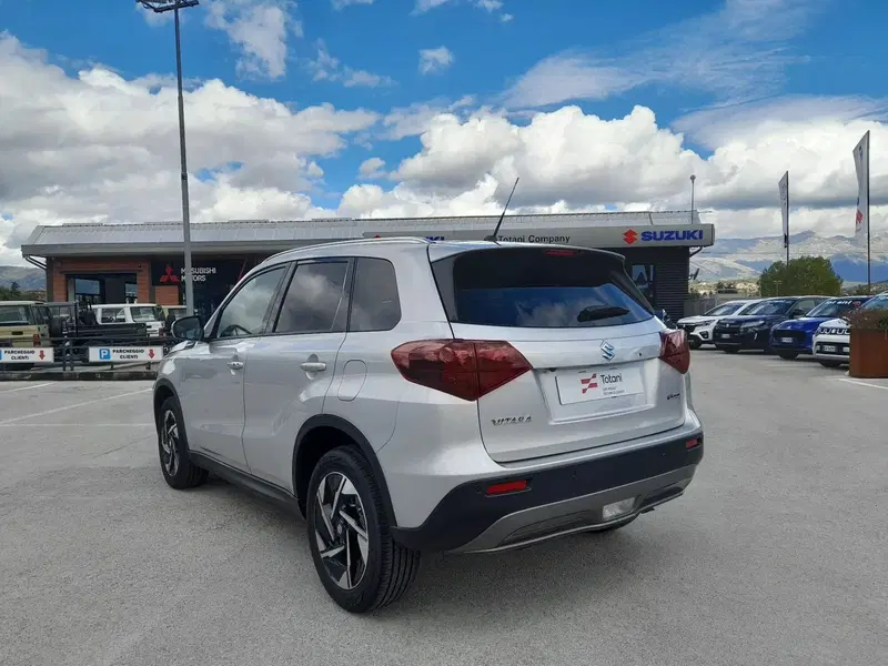 Suzuki Vitara nuova a L'Aquila (2)
