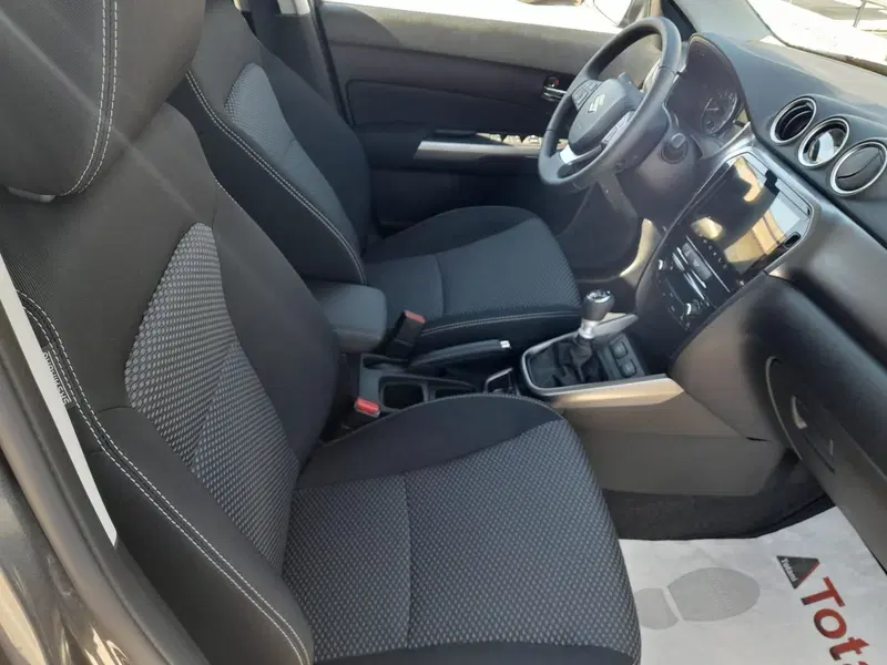 Suzuki Vitara nuova a L'Aquila (10)