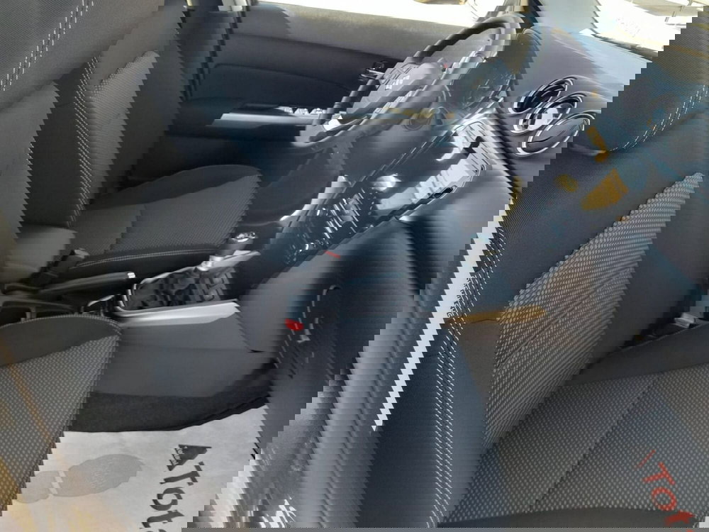 Suzuki Vitara nuova a L'Aquila (10)