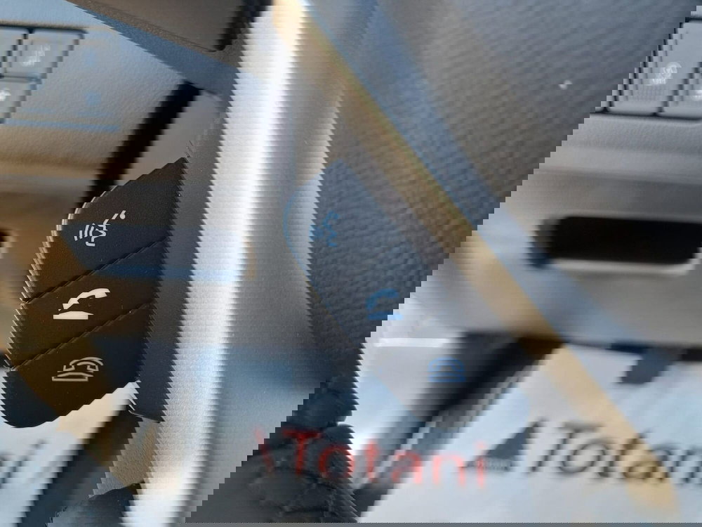 Suzuki Vitara nuova a L'Aquila (13)