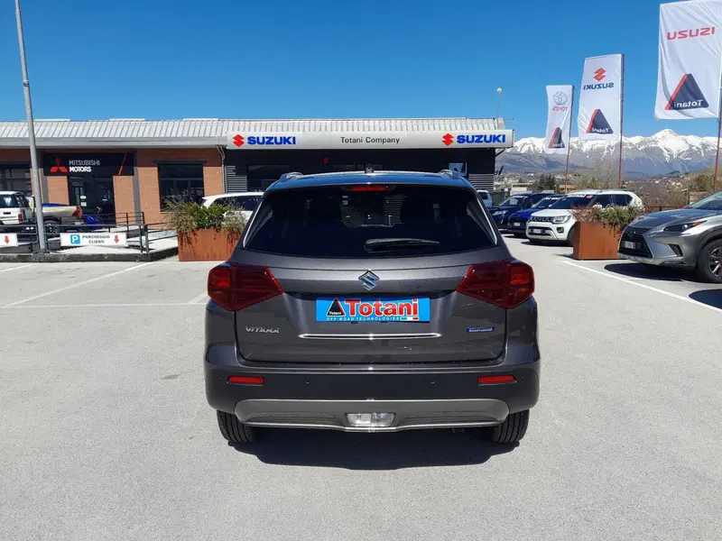 Suzuki Vitara nuova a L'Aquila (18)