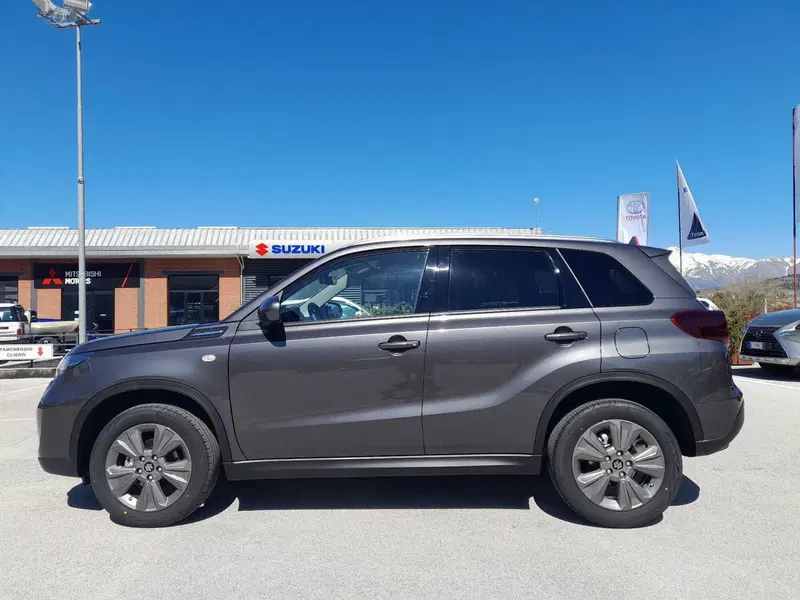 Suzuki Vitara nuova a L'Aquila (2)