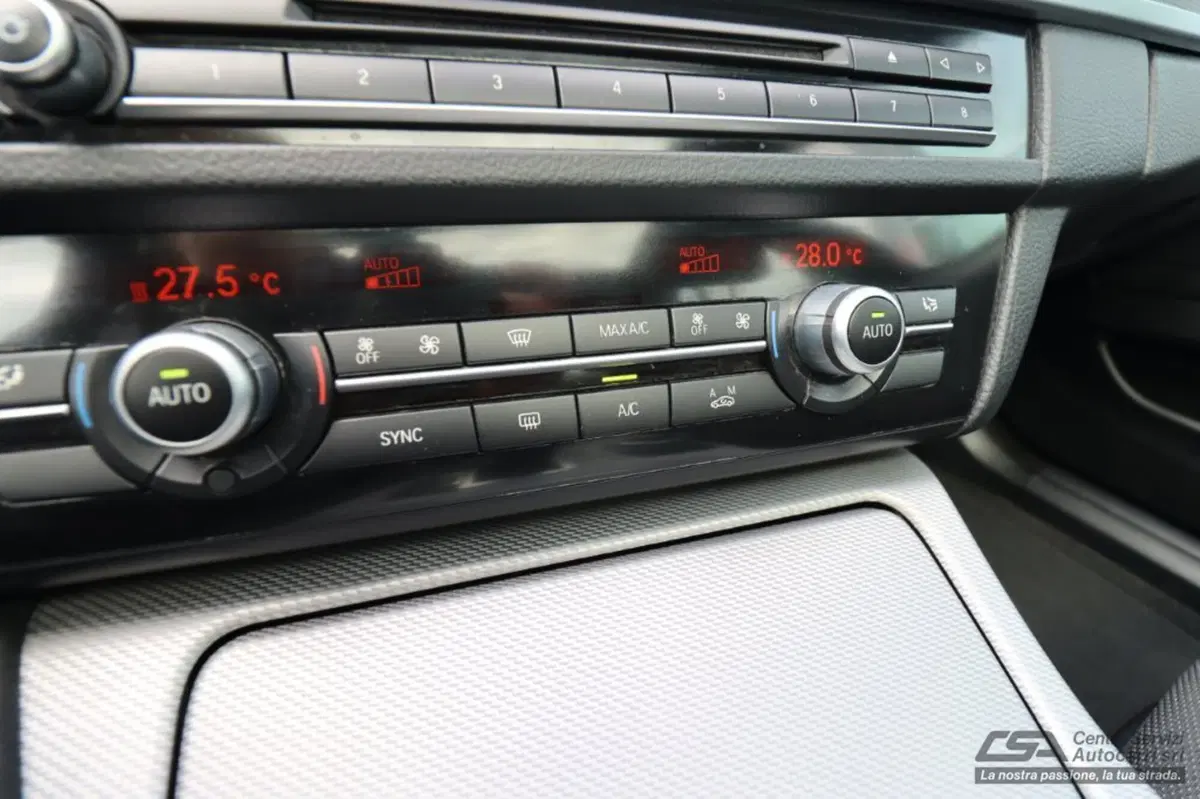 BMW Serie 5 Touring usata a Bologna (14)