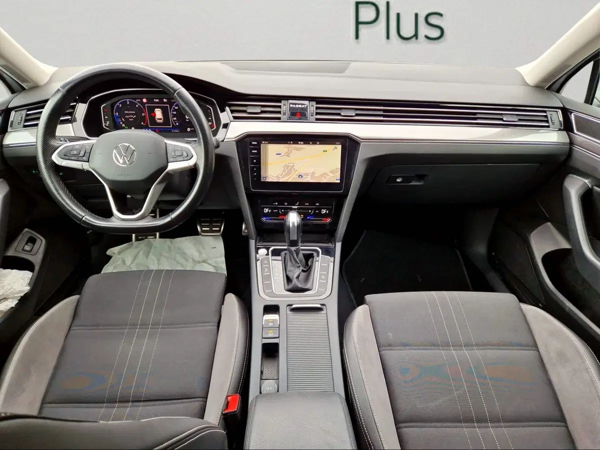 Volkswagen Passat Variant usata a Siena (13)