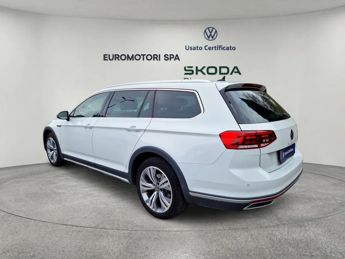 Volkswagen Passat Variant usata a Siena (3)