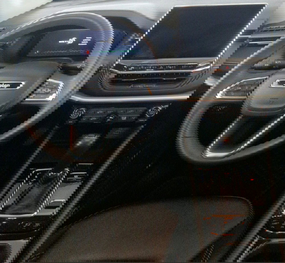 Jeep Compass usata a Terni (11)