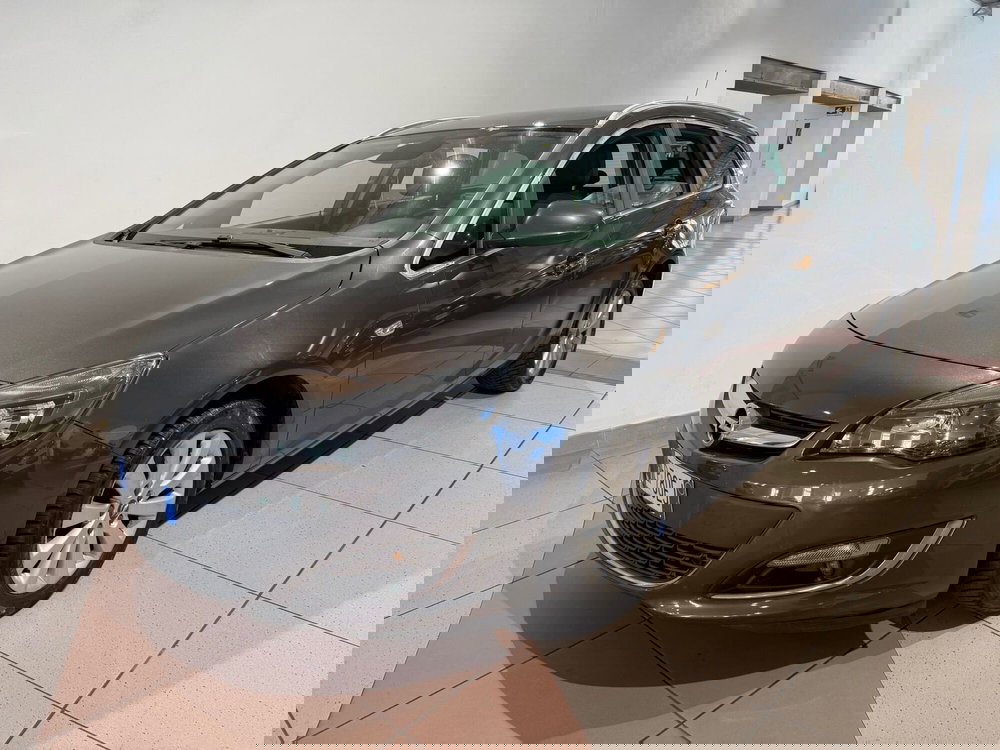 Opel Astra Station Wagon usata a Genova