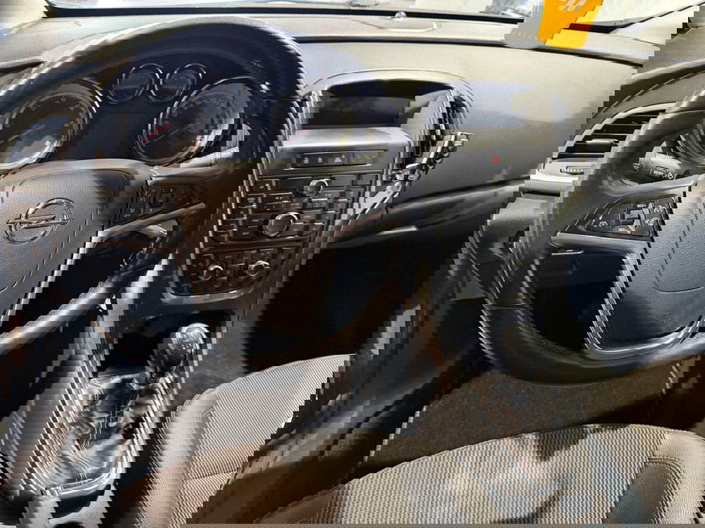 Opel Astra Station Wagon usata a Genova (11)