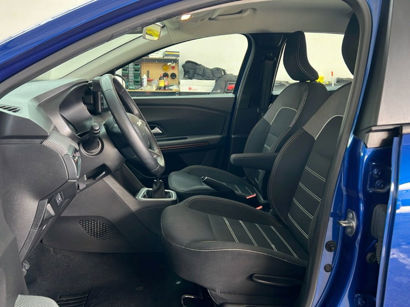 Dacia Sandero usata a Roma (14)